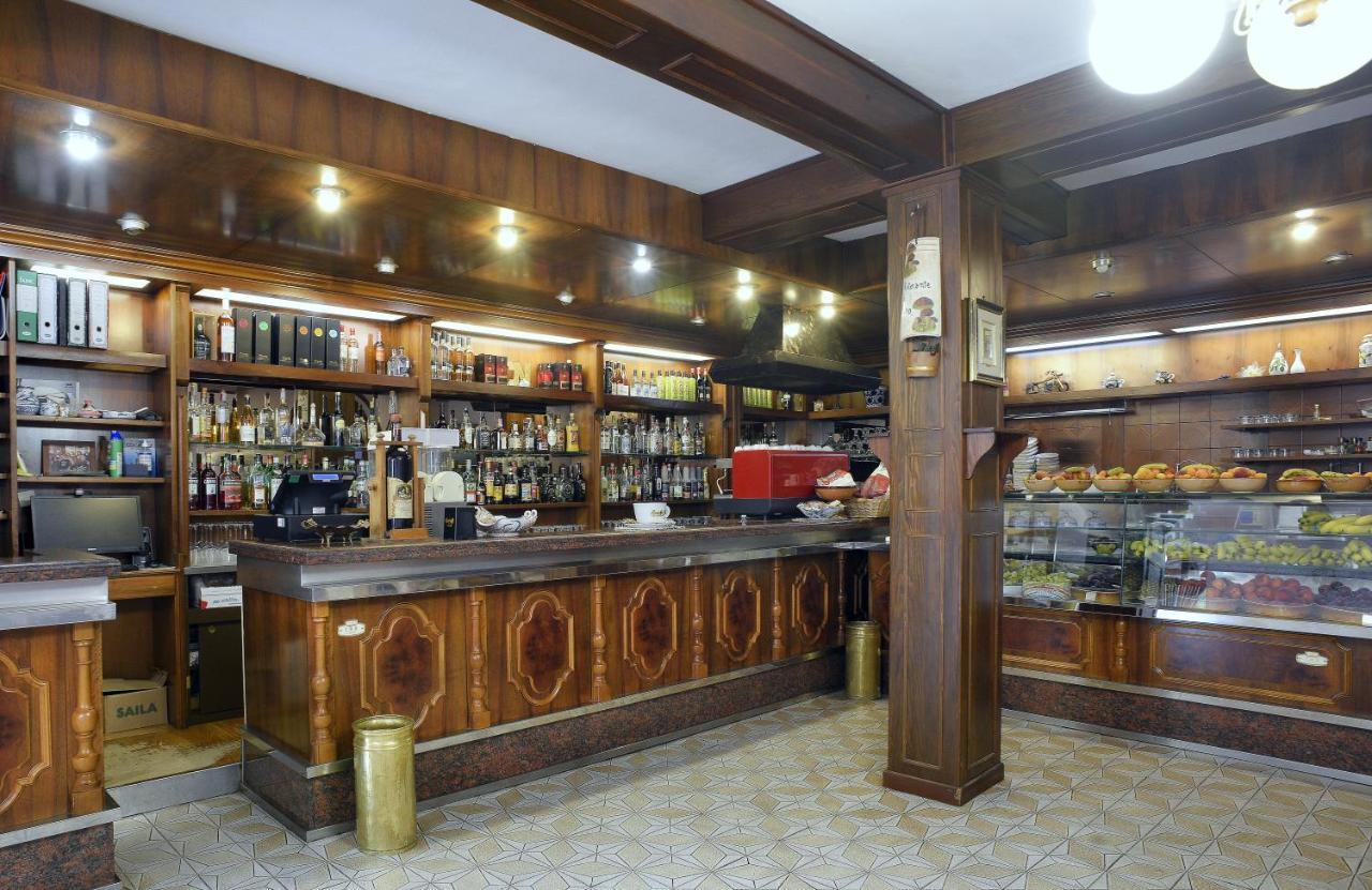 Hotel Da Bruno Rocchetta Ligure Ngoại thất bức ảnh